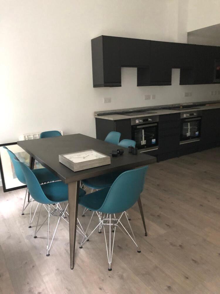 Armyn House Apartments, Your Coastal Escape In ฟาลมัธ ภายนอก รูปภาพ
