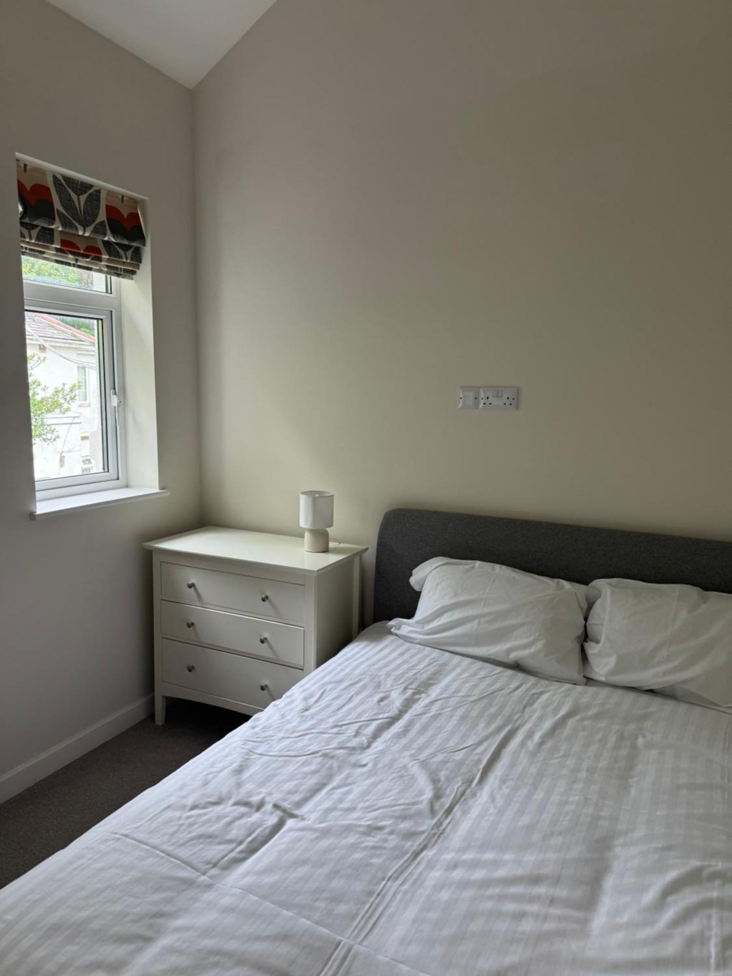 Armyn House Apartments, Your Coastal Escape In ฟาลมัธ ภายนอก รูปภาพ