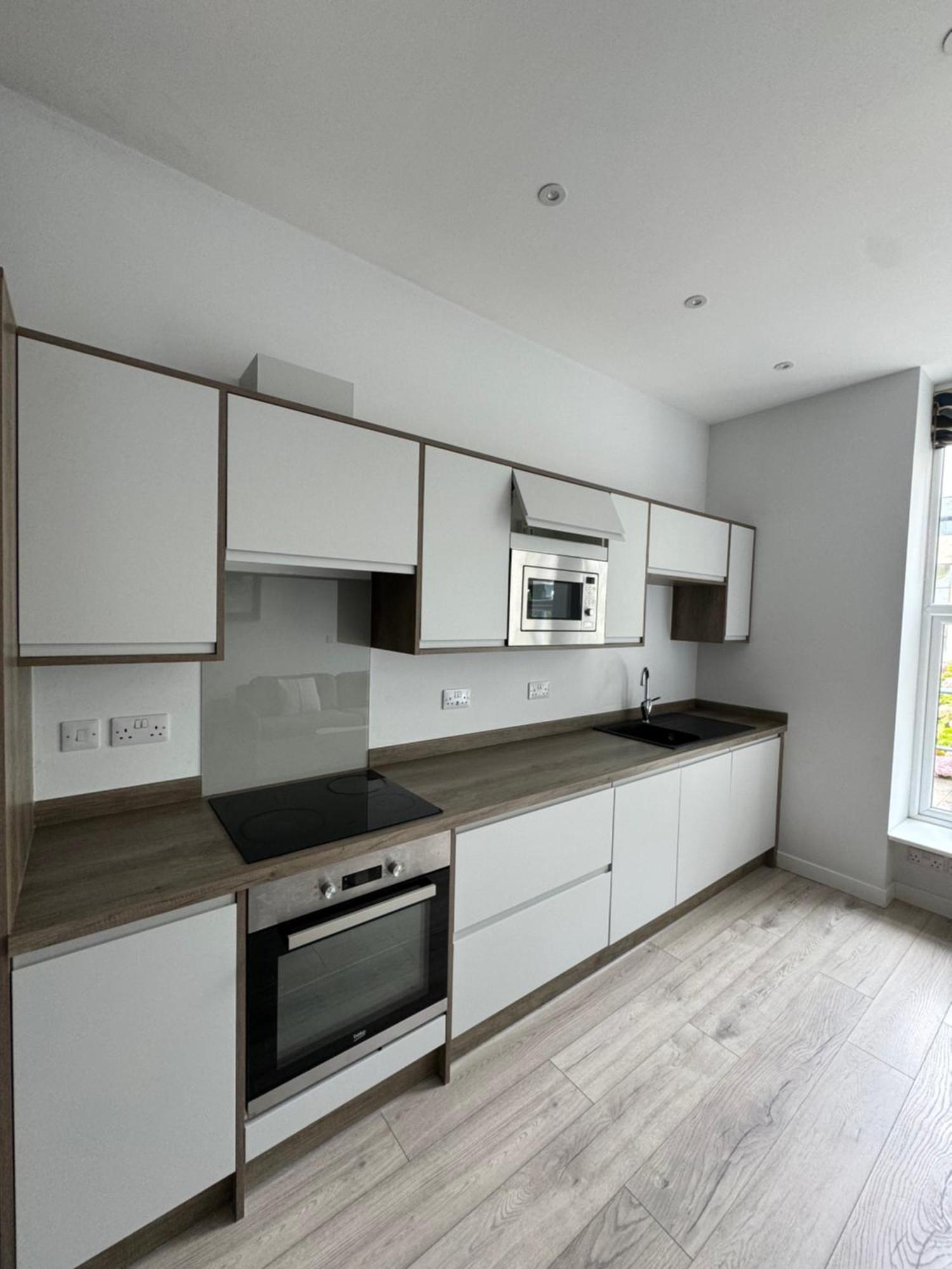 Armyn House Apartments, Your Coastal Escape In ฟาลมัธ ภายนอก รูปภาพ