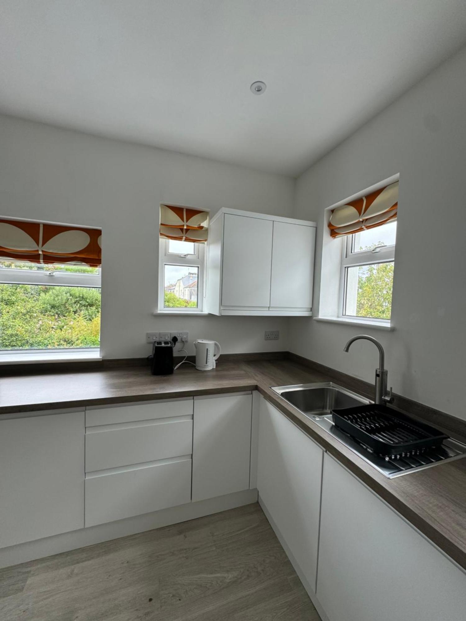 Armyn House Apartments, Your Coastal Escape In ฟาลมัธ ภายนอก รูปภาพ