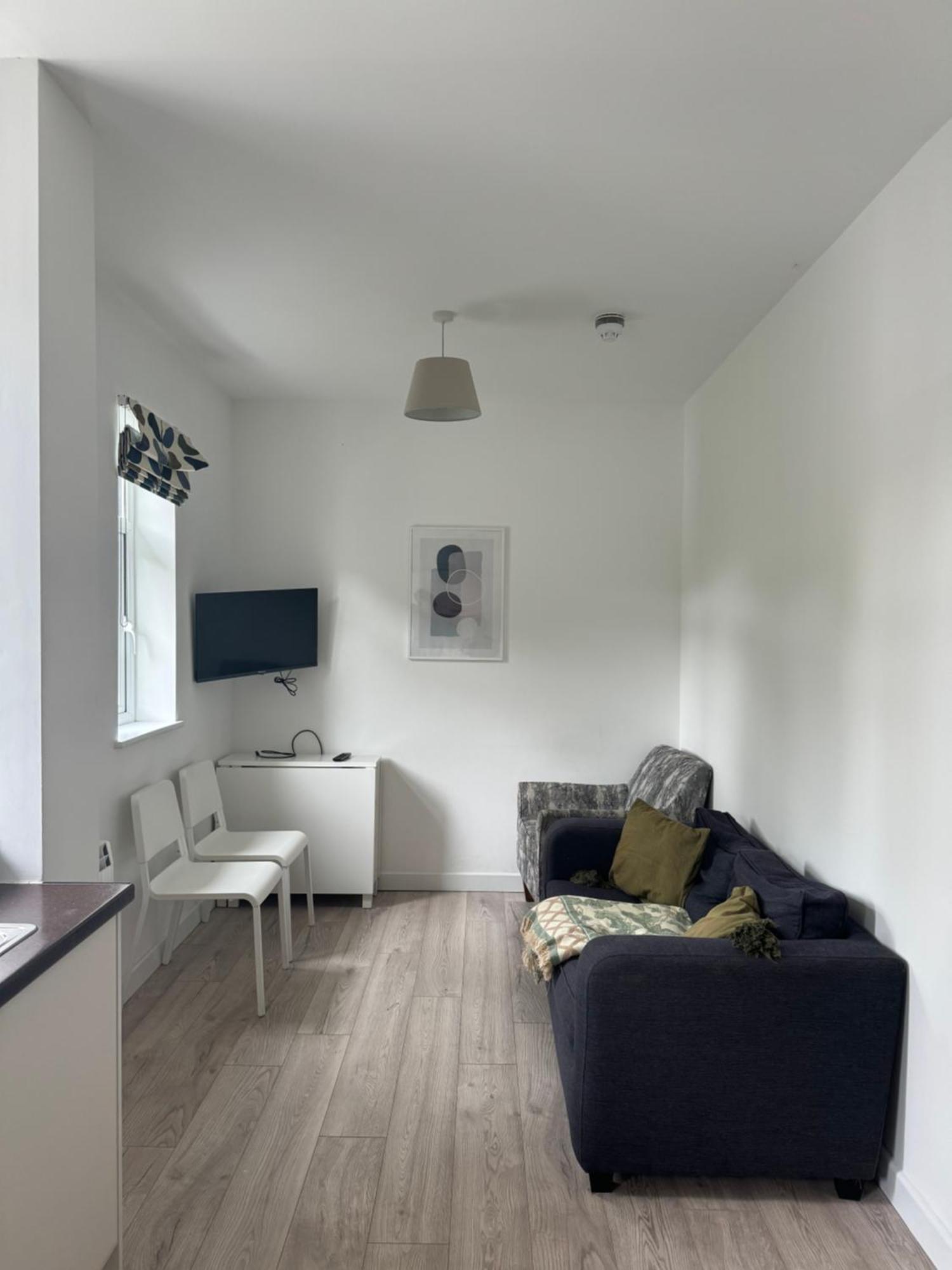 Armyn House Apartments, Your Coastal Escape In ฟาลมัธ ภายนอก รูปภาพ